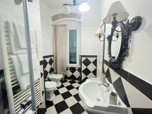 Trainspot Accommodation tesisinde bir banyo