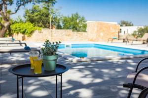 The swimming pool at or close to Cesare Apartment, with Swimming pool and Sea view
