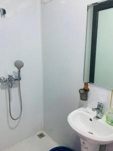 Koupelna v ubytování Bình An Homestay