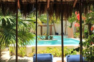 Bazén v ubytování Tierra Mia Boutique Hotel nebo v jeho okolí