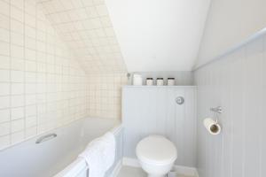 Et badeværelse på Sandy Lodge Rock + 29 billeder