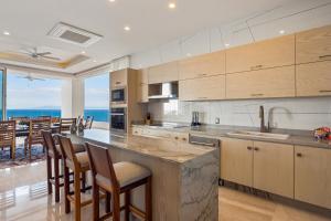 Η κουζίνα ή μικρή κουζίνα στο Blue Horizon 1201 PH at Residences