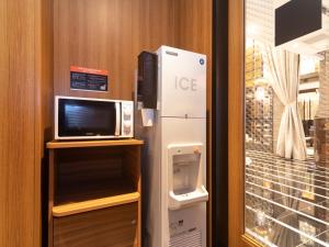 Kuchyň nebo kuchyňský kout v ubytování APA Hotel Namba Shinsaibashi Higashi