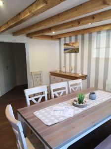 Posezení v ubytování Ferienwohnung Ankerplatz in Schlagsdorf auf Fehmarn