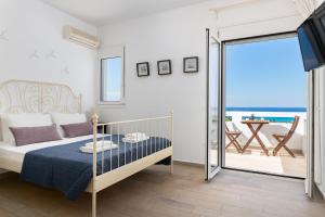 En eller flere senge i et værelse på Villa Melodia, 4 Bedroom Villa with Private Pool + 15 billeder