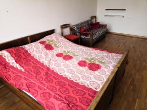 Кровать или кровати в номере Apartment in Yerevan