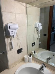 A bathroom at San Ciro's apartment