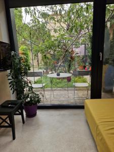 A balcony or terrace at Studio 27