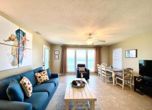 Sea Oats E202 by ALBVR - Pet Friendly Direct Lagoon Front Renovated 2BR, 2BA Condo, Outdoor Pools, Pier, and Dedicated Beach Access