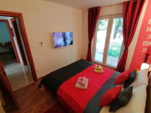 Posteľ alebo postele v izbe v ubytovaní The Forest House Krk 1