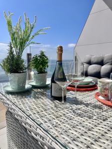 Ποτά στο Exclusive apartment for 6 people on the beach - front line - 1st line