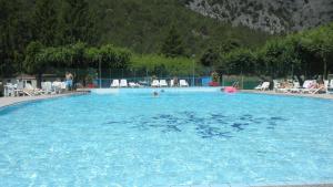
Der Swimmingpool an oder in der Nähe von Camping Daino
