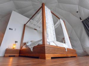 Voodi või voodid majutusasutuse Serene Glamping سيرين toas