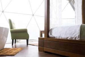 Voodi või voodid majutusasutuse Serene Glamping سيرين toas