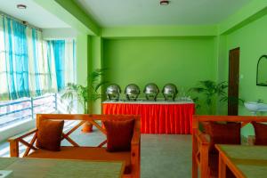 Posezení v ubytování Hotel Pokhara Suites