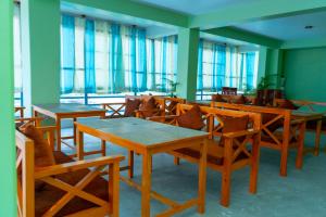 Posezení v ubytování Hotel Pokhara Suites