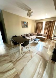 A seating area at Botabara Del Mar Boutique