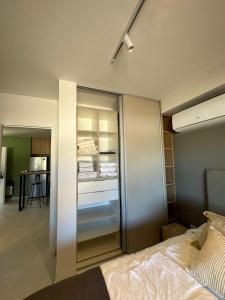 Postel nebo postele na pokoji v ubytování Villa Allende Golf complejo North Green alquiler Temporario