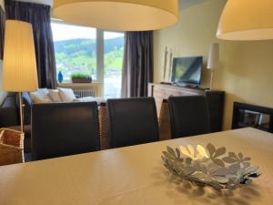 TV a/nebo společenská místnost v ubytování Panoramablick Winterberg - 3 Zimmer