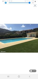 Πισίνα στο ή κοντά στο Un air de paradis à Sant'Ambroggio