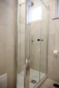 A bathroom at Palazzo Archeo