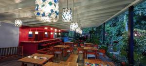 Restaurace v ubytování Chirripo Art Hotel