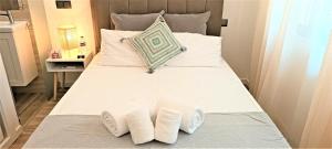 Postel nebo postele na pokoji v ubytování Faro Comfy Ensuite Guest House