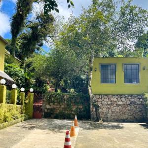 Το κτήριο όπου στεγάζεται  το πανδοχείο