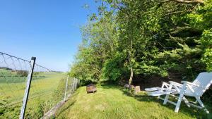 Vonkajšia záhrada v ubytovaní Cottage Alpenblick