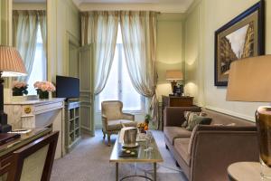 Gallery image of Hotel Westminster in Paris