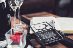 Photo de la galerie de l'établissement Love Loft Spa, à Ambronay 6 autres photos