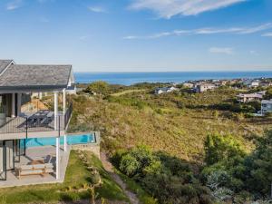 Naturlandskabet i nærheden af villaen