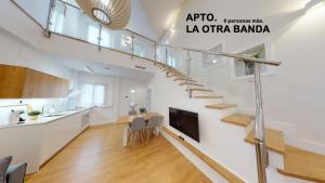 Фотография из галереи Apartamentos La Casa El Palo в городе Эль-Ромпидо