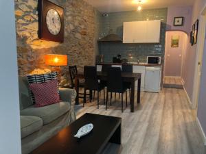 Η κουζίνα ή μικρή κουζίνα στο Apartamento Lupita +14 φωτογραφίες