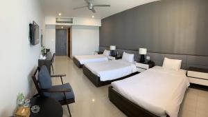 Katil atau katil-katil dalam bilik di My Khe 2 Da Nang Seafront Hotel
