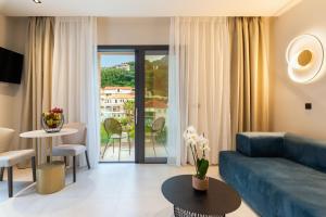 Posezení v ubytování Hara Suites