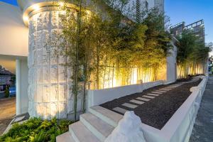 Garður fyrir utan Aank Hotel Daejeon Yongjeon 2nd