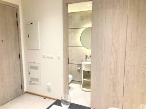 Koupelna v ubytování NEW! Ultimate Luxury Samana Signature Living Dubai