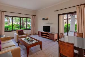 A television and/or entertainment centre at JAZ Neo Saraya Palms