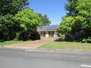 Budova, kde se penzion nachází + 11 fotografií