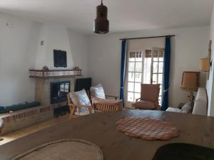 TV a/nebo společenská místnost v ubytování APARTAMENT AMB GRAN TERRASSA