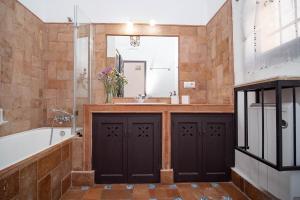 Łazienka w obiekcie La Casa 1832 Boutique