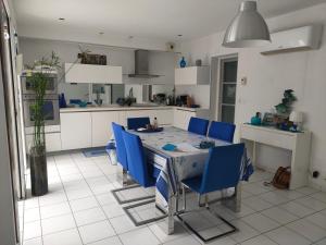 Foto dalla galleria di Bassin Arcachon, Mais. 3 étoiles, spa, 500 m plage a Gujan-Mestras
