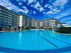 Bazén v ubytování Emerald Beach Resort & Spa nebo v jeho okolí
