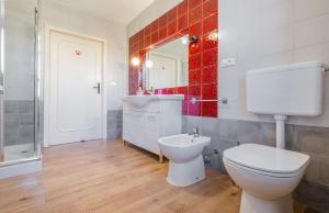 A bathroom at Villa Luritu Luxury Pool Tricase by HDSalento
