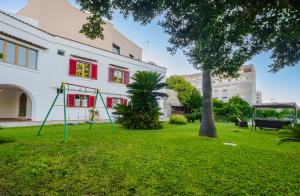 A garden outside Villa Luritu Luxury Pool Tricase by HDSalento