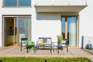 Balkón alebo terasa v ubytovaní Bursztynowe Tarasy - Apartamenty + 29 fotografií