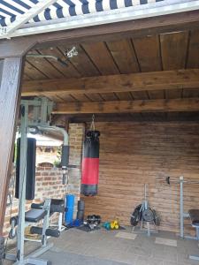 Fitness centrum a/nebo fitness zařízení v ubytování Gacka Valley