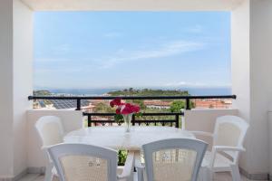 Balkón alebo terasa v ubytovaní Yiannis Superior Apartment 8