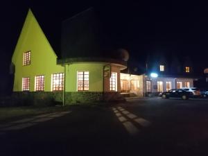 Budova, kde se hotel nachází